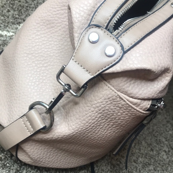 Blush Pink Hobo Bag - Picture 3 of 8